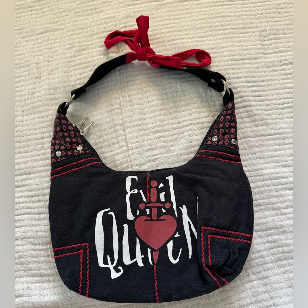 🍀Disney evil queen shoulder bag - Picture 4 of 6